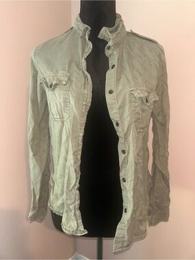 Universal Thread Light Sage Green Denim Button-Up Jacket